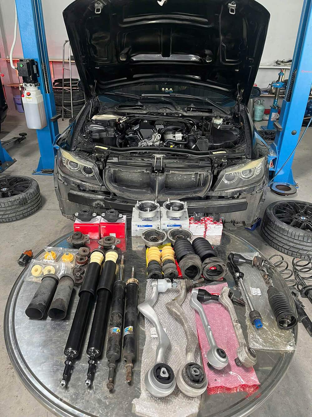 Sửa chữa hệ thống gầm