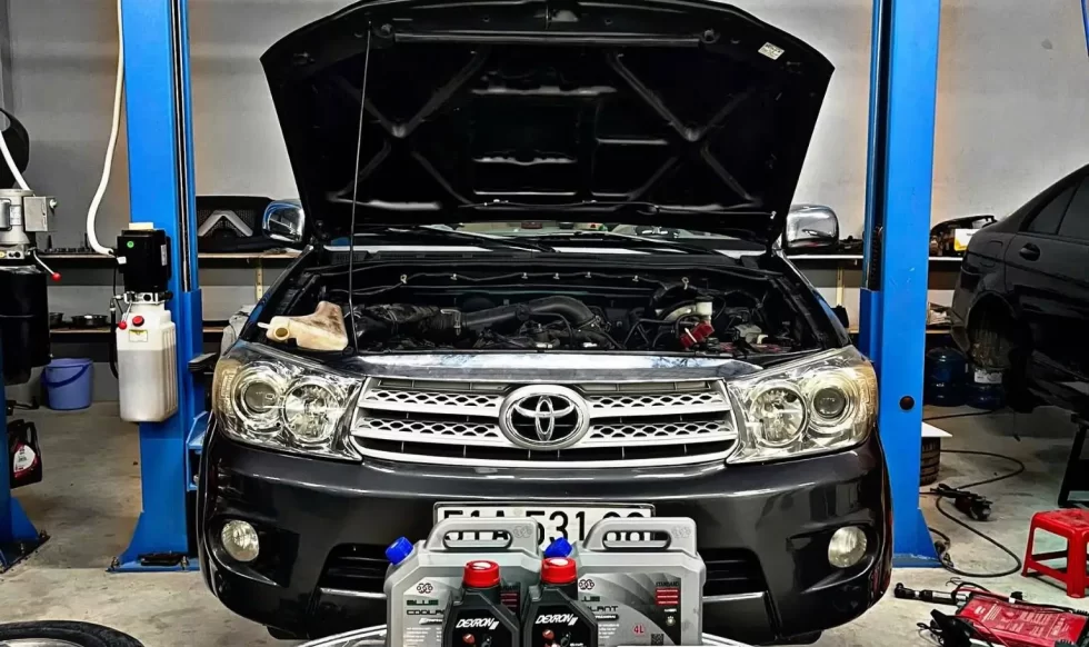 Toyota Fortuner bảo dưỡng